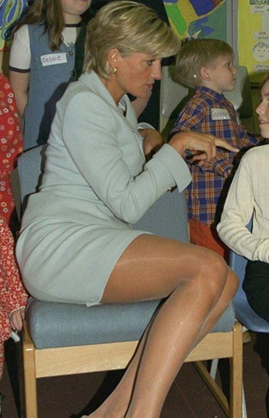 He didn’t know how unique the photograph was until he checked it. Rare Photographs Of Diana…